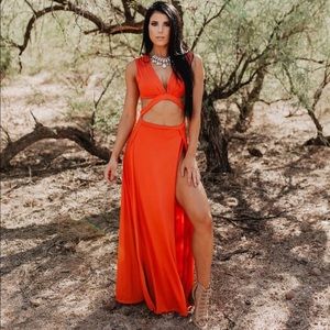 ♥️GORGEOUS Cut Out Dress